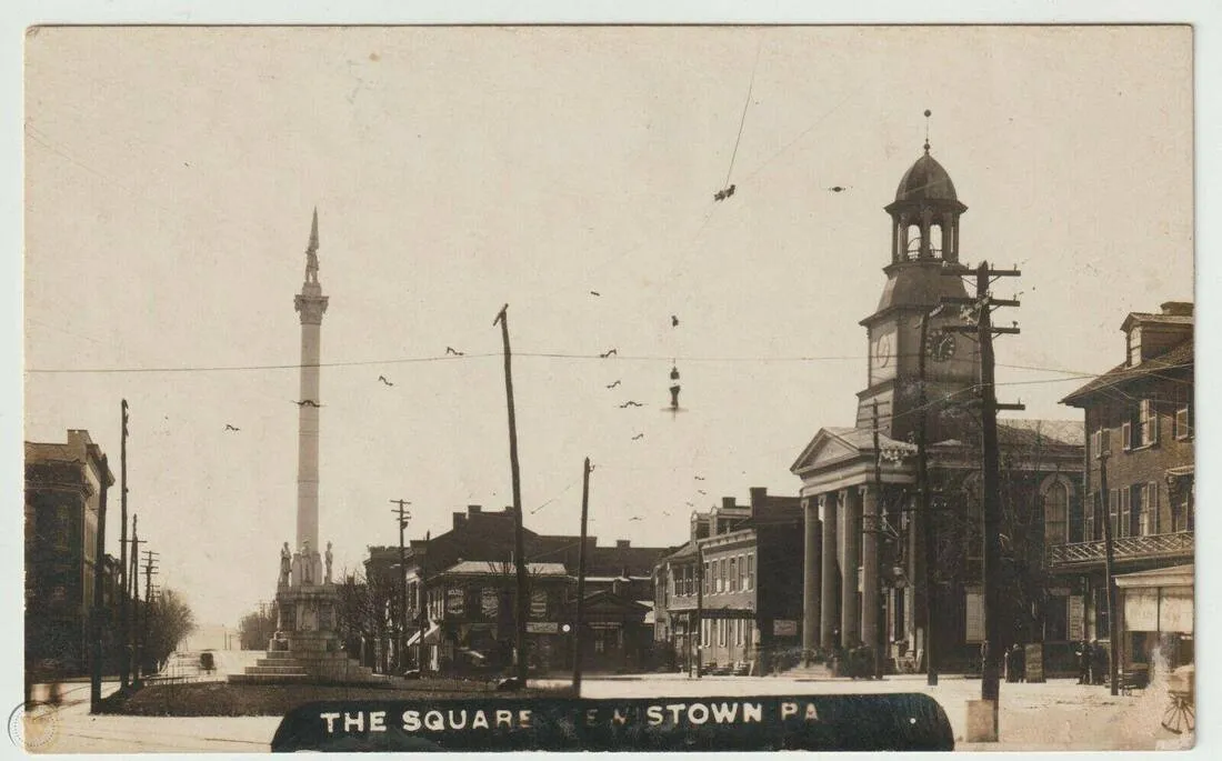 The Square, Lewistown, 1909